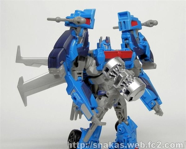 Beast Hunters Ultra Magnus New Images And Review Transformers Prime Voyager  (8 of 13)